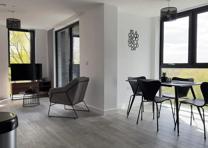 Luxury Apartment By Noire Property